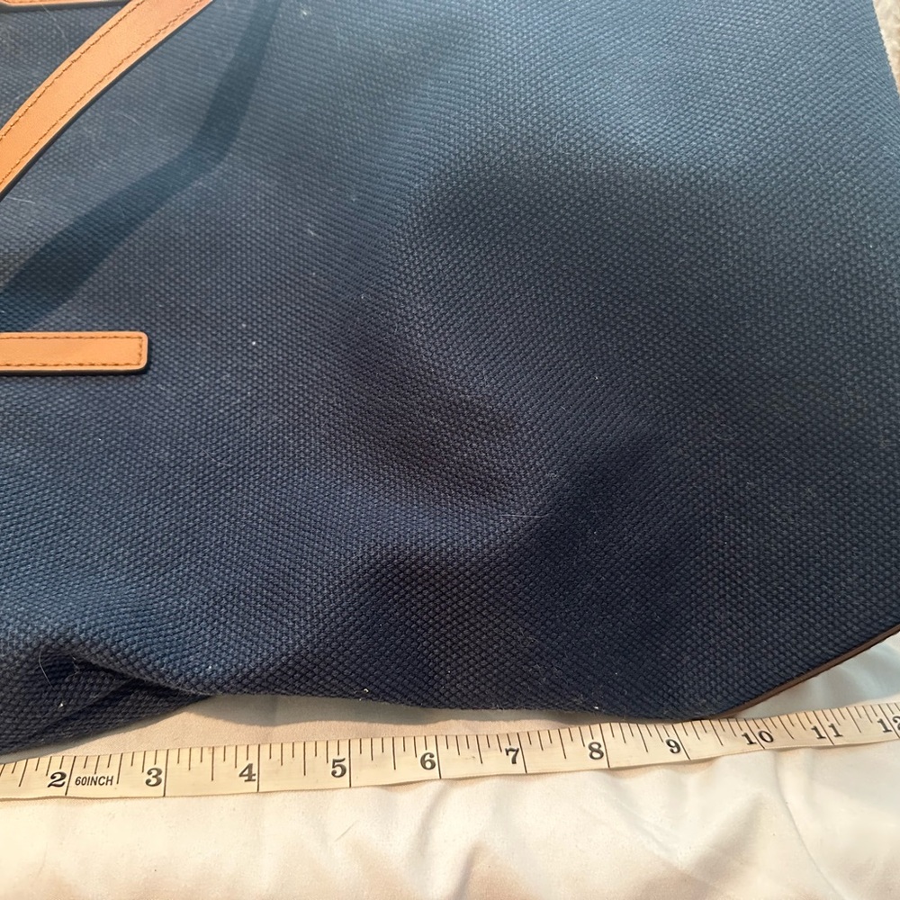 Michael Kors Tote Bag great condition - Picture 5 of 10